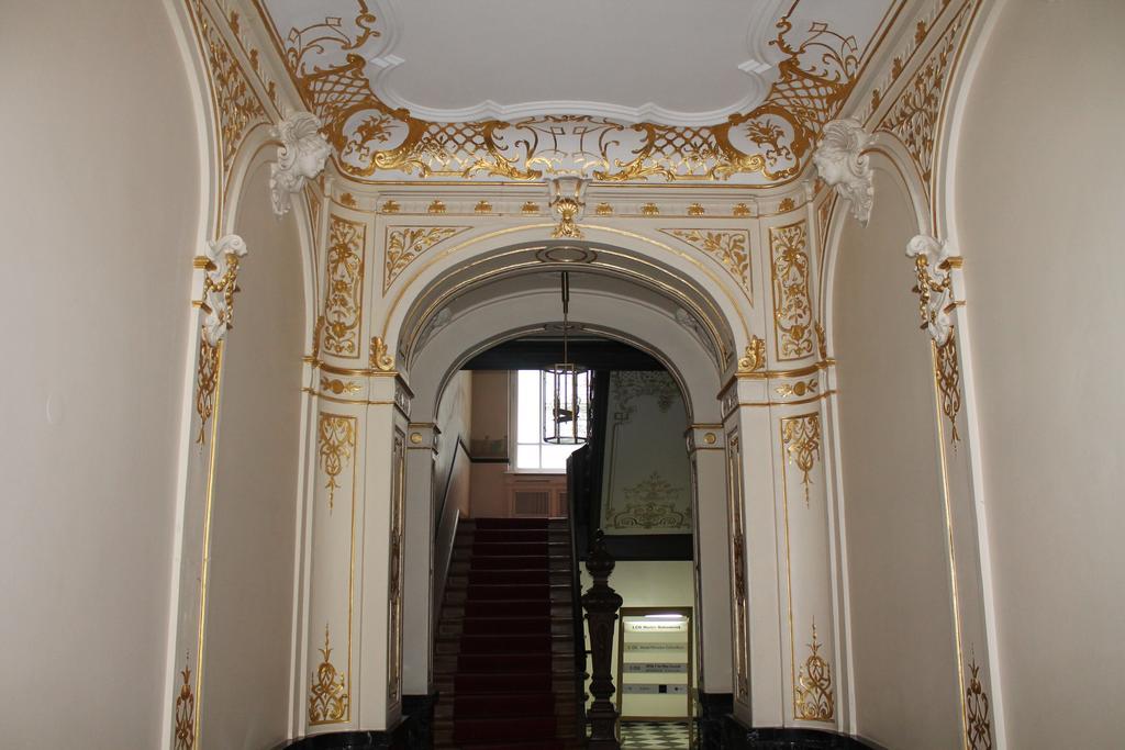 Hotel Pension Columbus Am Kurfurstendamm เบอร์ลิน ภายนอก รูปภาพ