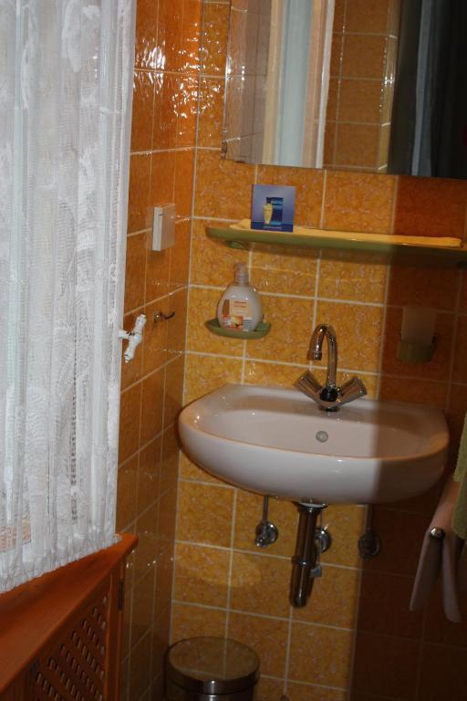 Hotel Pension Columbus Am Kurfurstendamm เบอร์ลิน ห้อง รูปภาพ